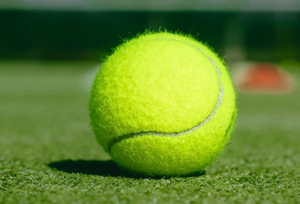 tennis-ball-facts