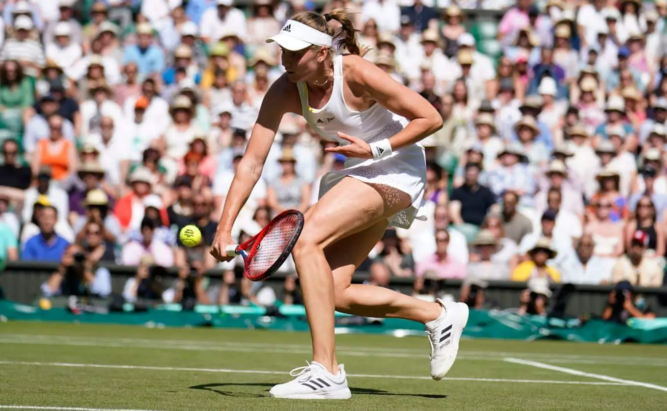 Elena Rybakina Tennis Shoes – What Does She Wear?